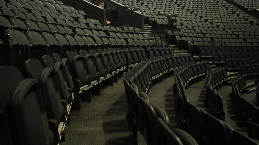 Tribunas deportivas y gradas