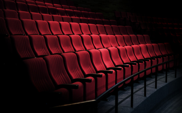 Sistema de asiento retráctil